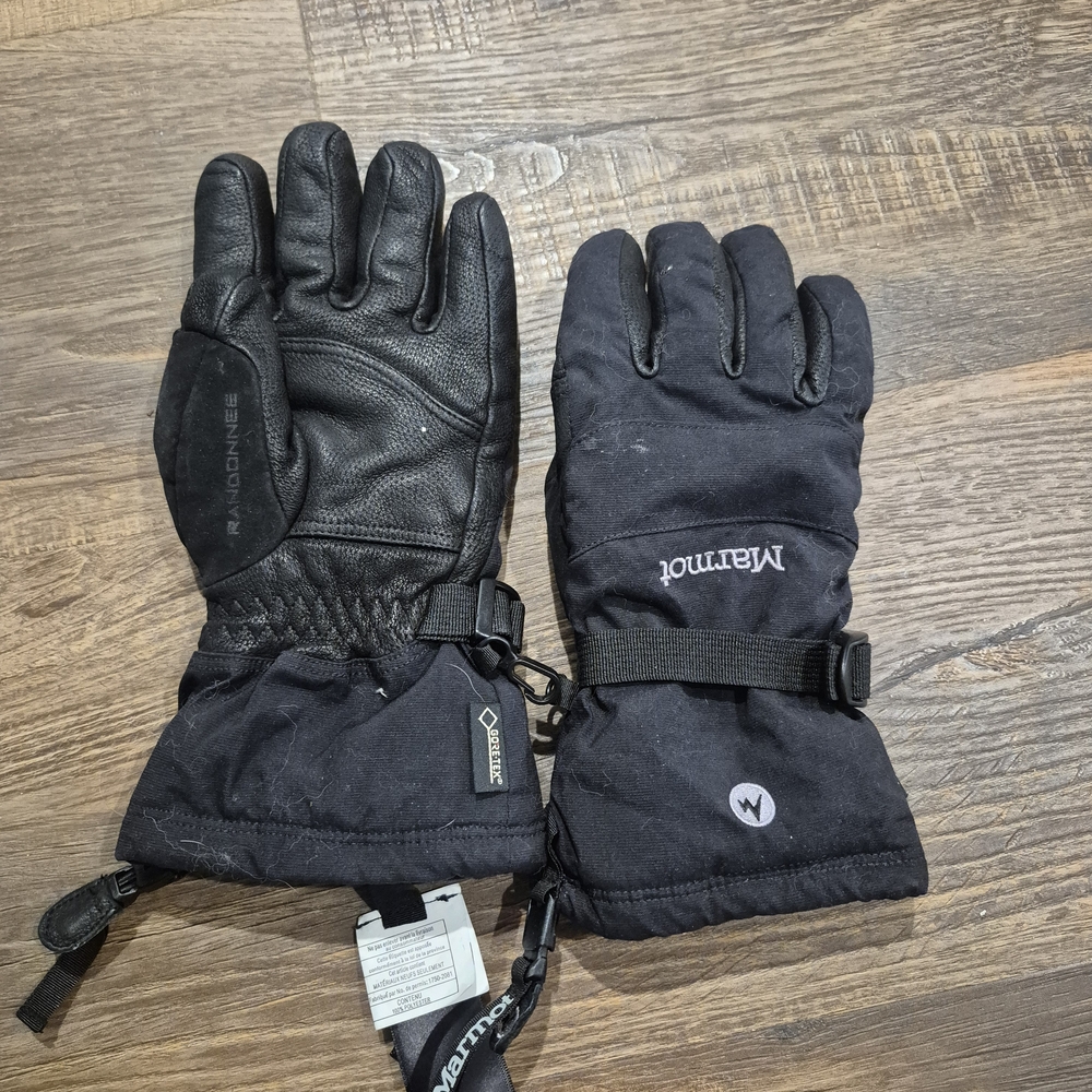 Black Marmot Winter Gloves